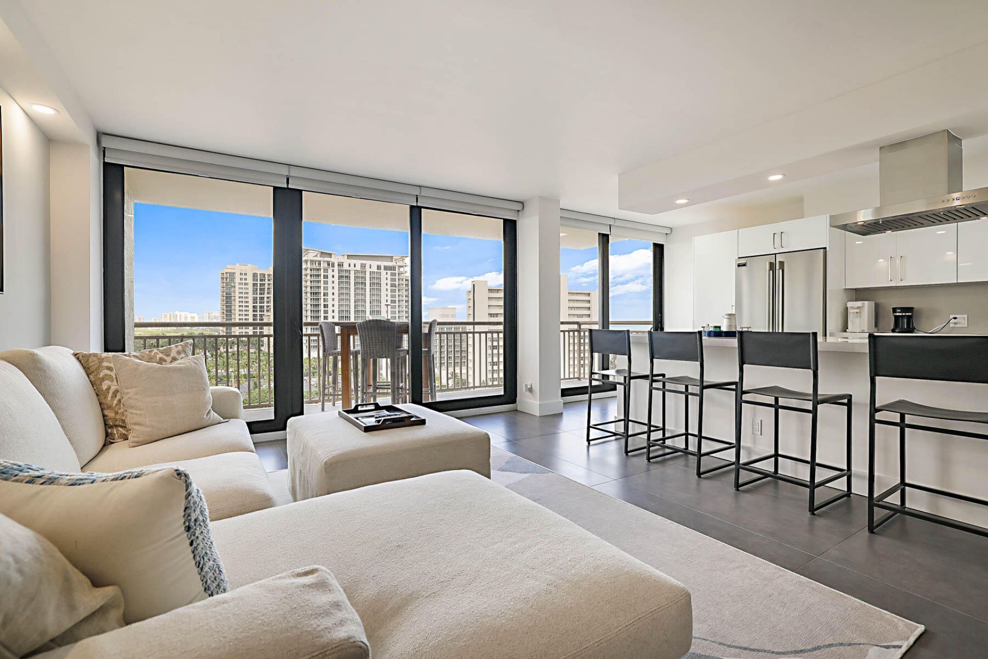 3400 N Ocean Drive, Unit 1005, Singer Island, FL 33404 Photo