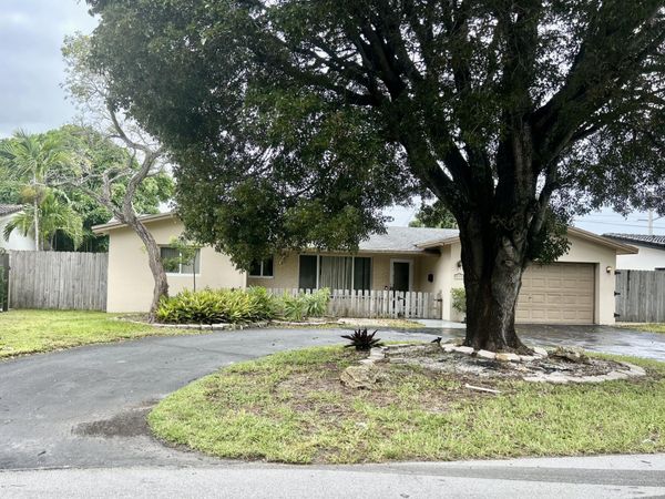 5151 NE 18th Terrace, Fort Lauderdale, FL 33308