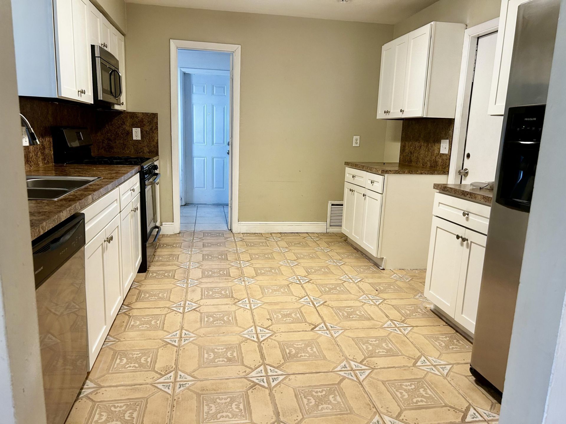 5151 NE 18th Terrace, Fort Lauderdale, FL 33308 Photo