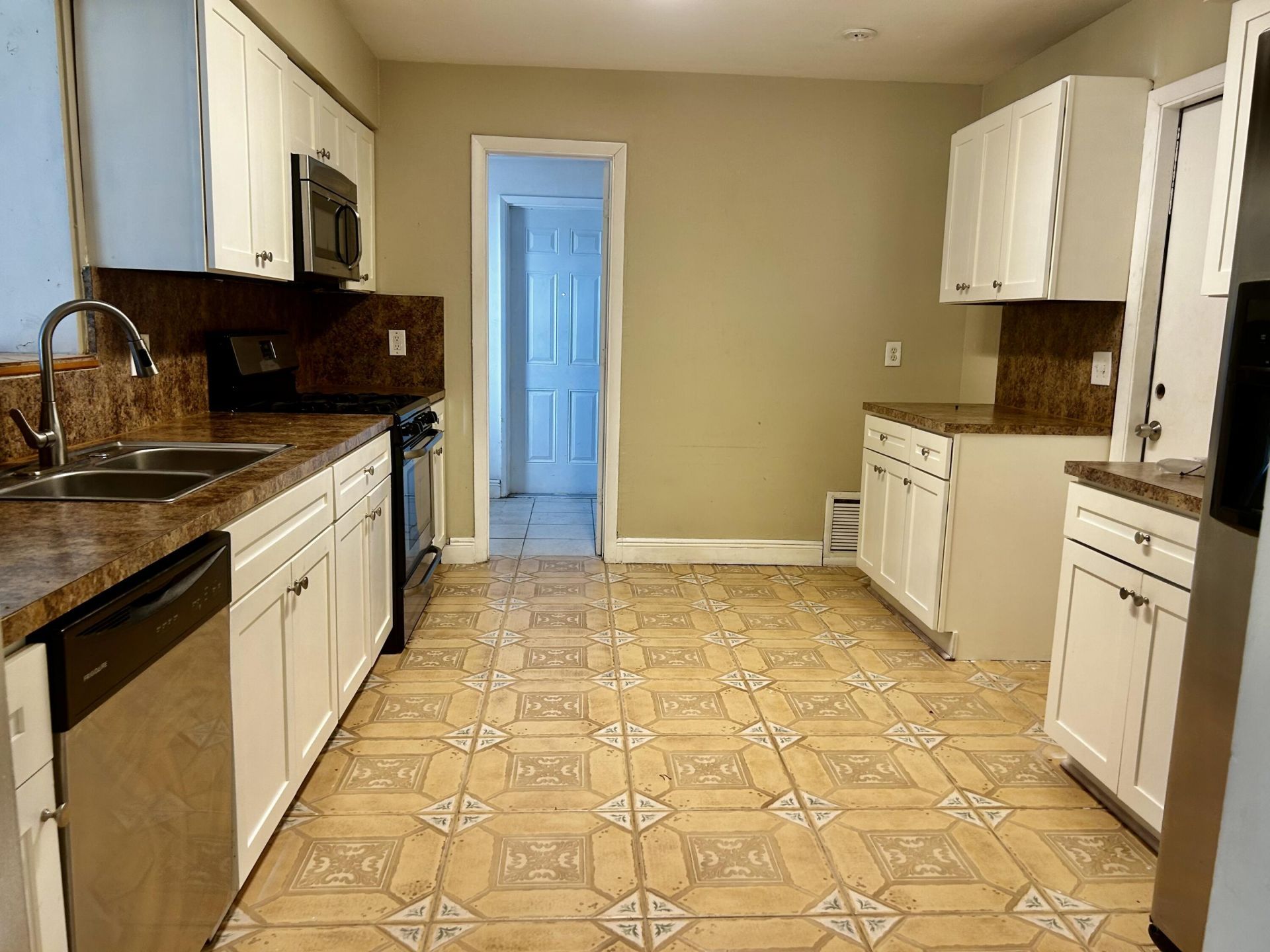 5151 NE 18th Terrace, Fort Lauderdale, FL 33308 Photo