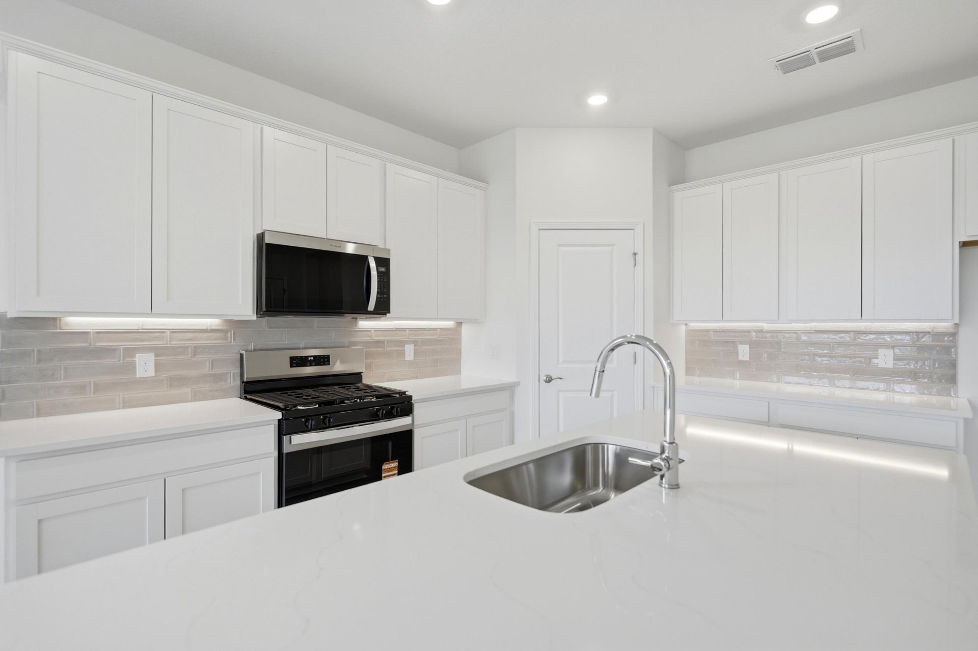 5453 NW Camberly Court, Port Saint Lucie, FL 34987 Photo