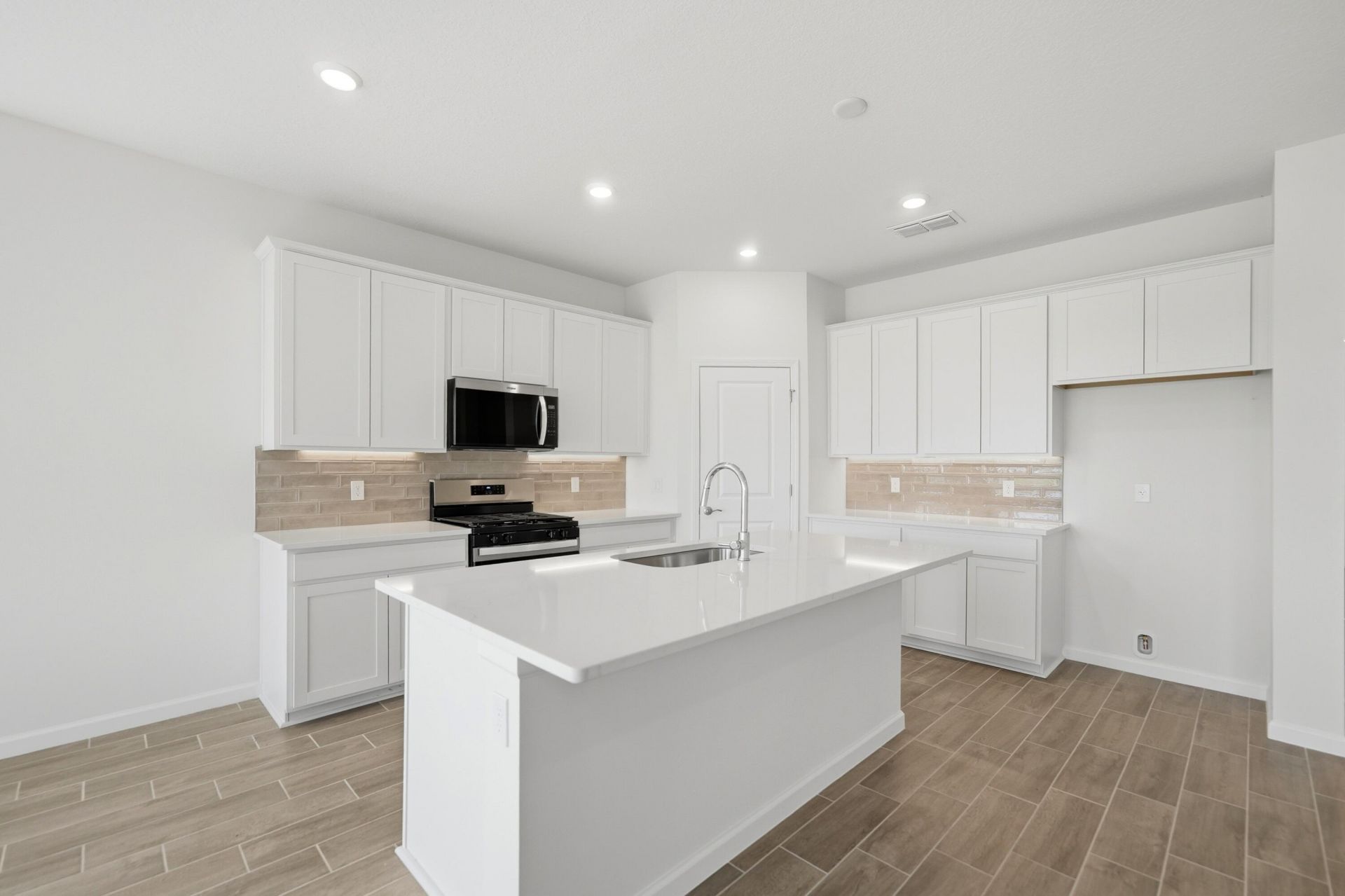5453 NW Camberly Court, Port Saint Lucie, FL 34987 Photo