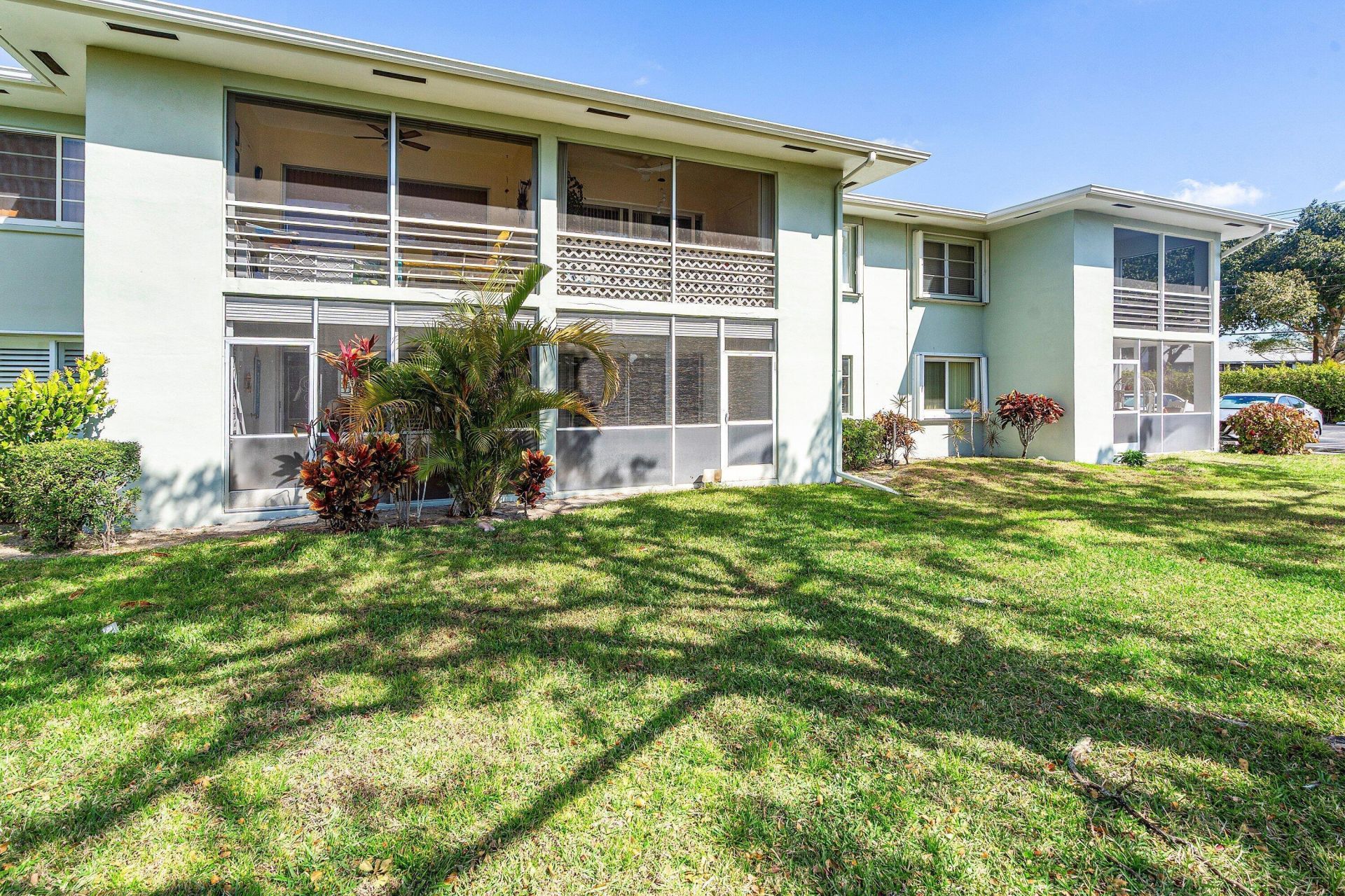 2440 SW 22nd Avenue, Unit 703, Delray Beach, FL 33445 Photo