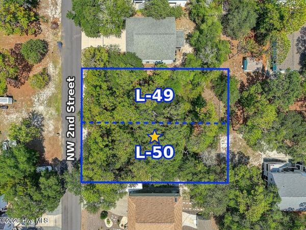 158 NW 2nd Street , Oak Island, NC 28465