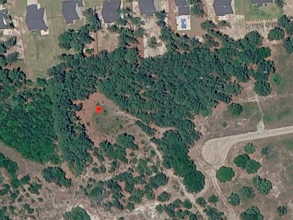 00000 Security Lane , Aberdeen, NC 28315