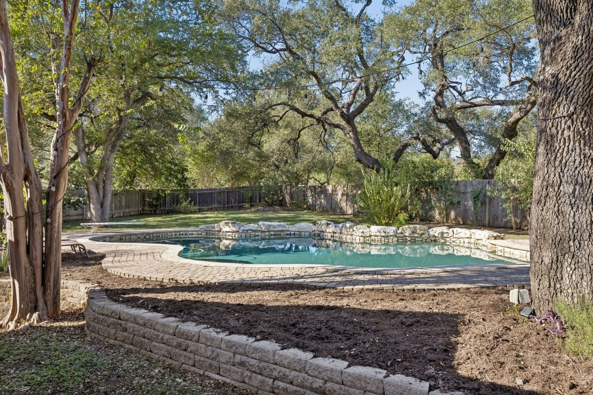 6110 Dedham Ln, Austin, TX 78739 Main Photo