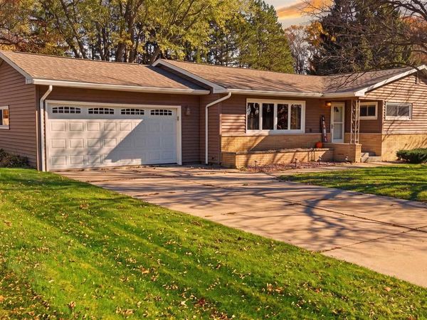 717 S SYCAMORE AVENUE, Marshfield, WI 54449