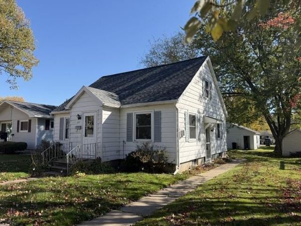 809 S ASH AVENUE, Marshfield, WI 54449