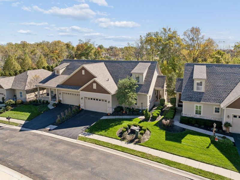 1119 Cross Creeks Ridge , Pickerington, OH 43147 Photo 2