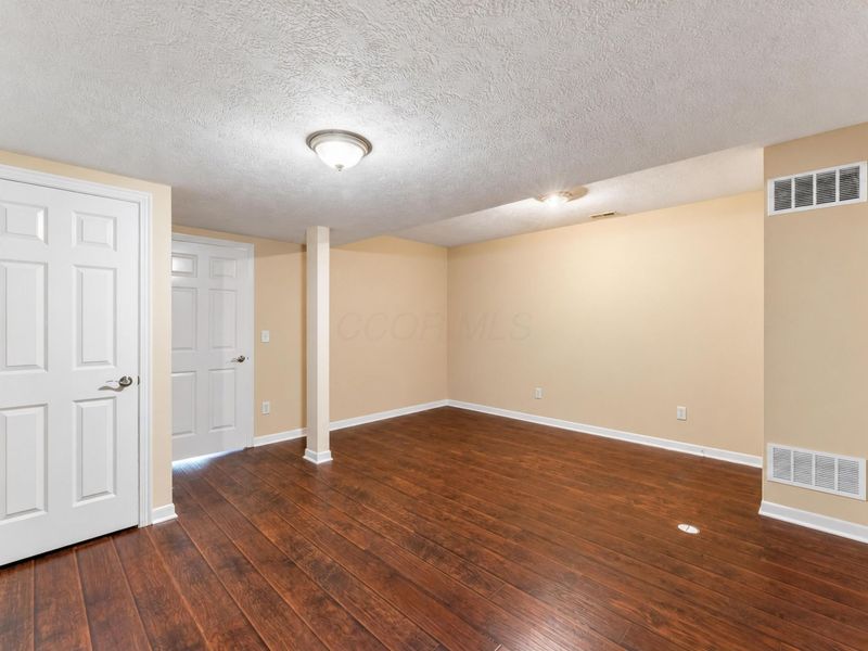 1119 Cross Creeks Ridge , Pickerington, OH 43147 Photo 27