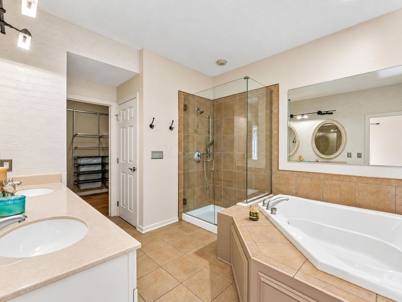 1119 Cross Creeks Ridge , Pickerington, OH 43147 Photo 9