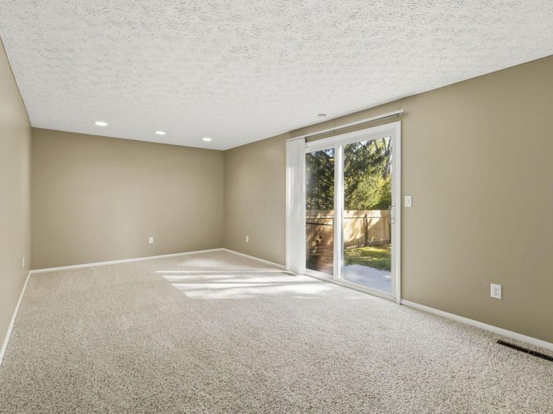 6400 Thrasher Loop, Westerville, OH 43081 Photo 10