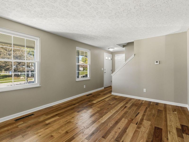 6400 Thrasher Loop, Westerville, OH 43081 Photo 3