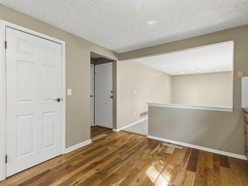 6400 Thrasher Loop, Westerville, OH 43081 Photo 9