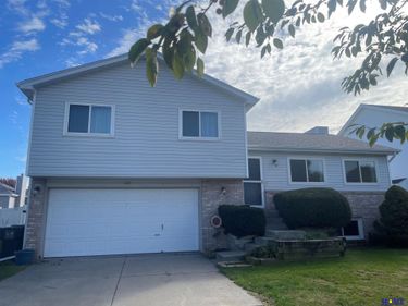 421 W Gourley Street, Lincoln, NE 68521