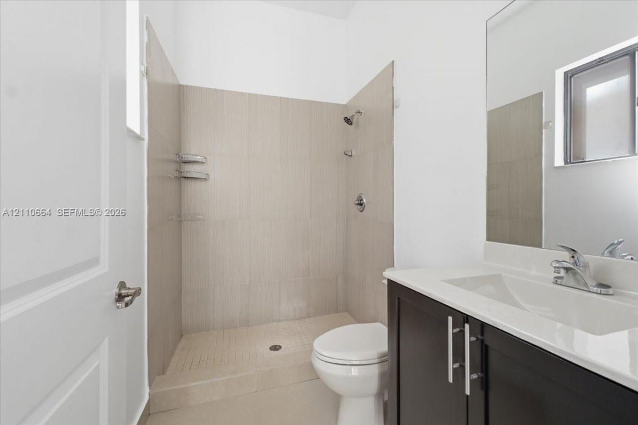 14665 SW 32nd St , Miami, FL 33175 Photo