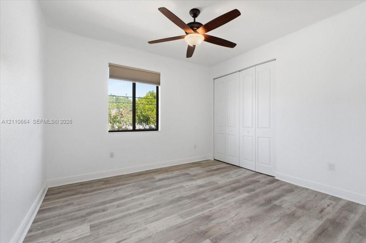 14665 SW 32nd St , Miami, FL 33175 Photo