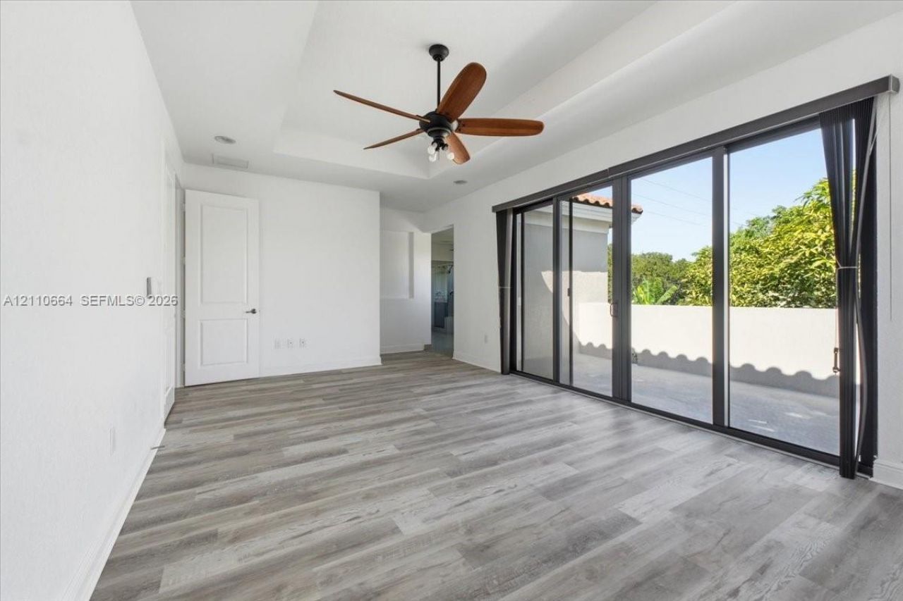 14665 SW 32nd St , Miami, FL 33175 Photo