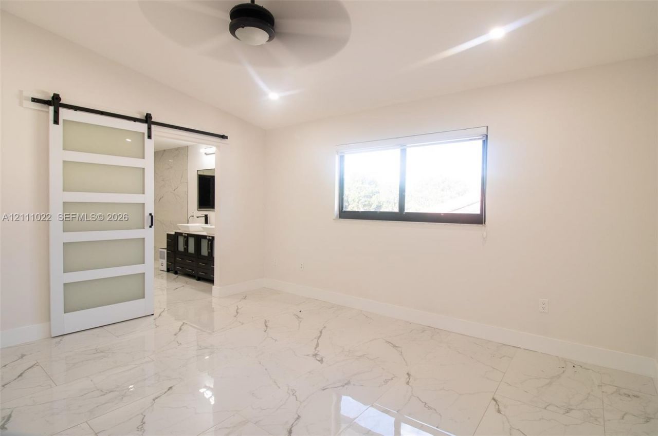 6332 SW 151st Pl , Miami, FL 33193 Photo