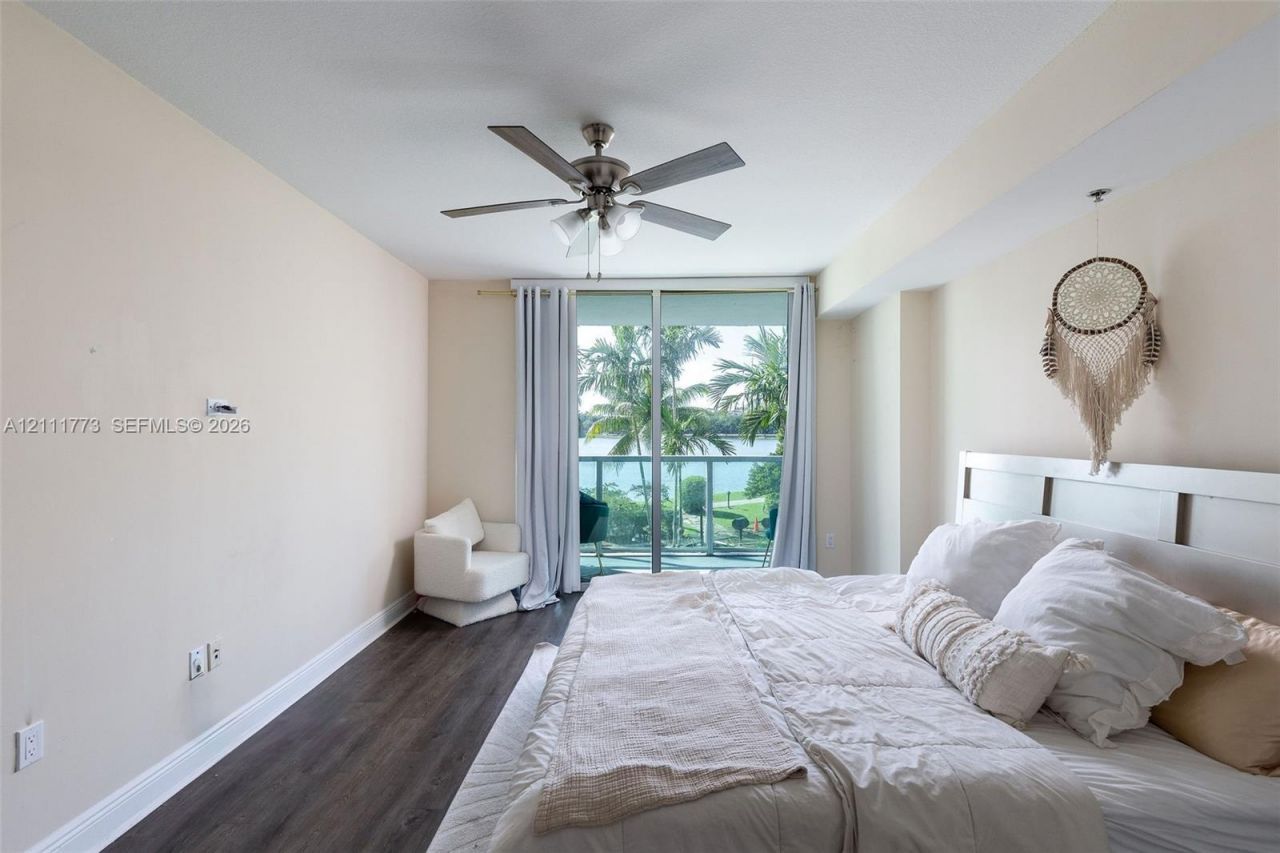 2681 N Flamingo Rd , Unit TH4S, Sunrise, FL 33323 Photo