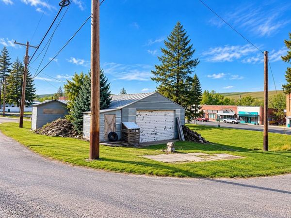 501 S Whitman St, Rosalia, WA 99170