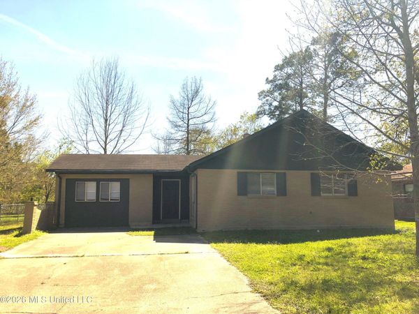 2619 Ridgeway Drive, Gautier, MS 39553