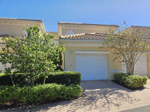 110 TRIANO CIRCLE , Unit 110, VENICE, FL 34292