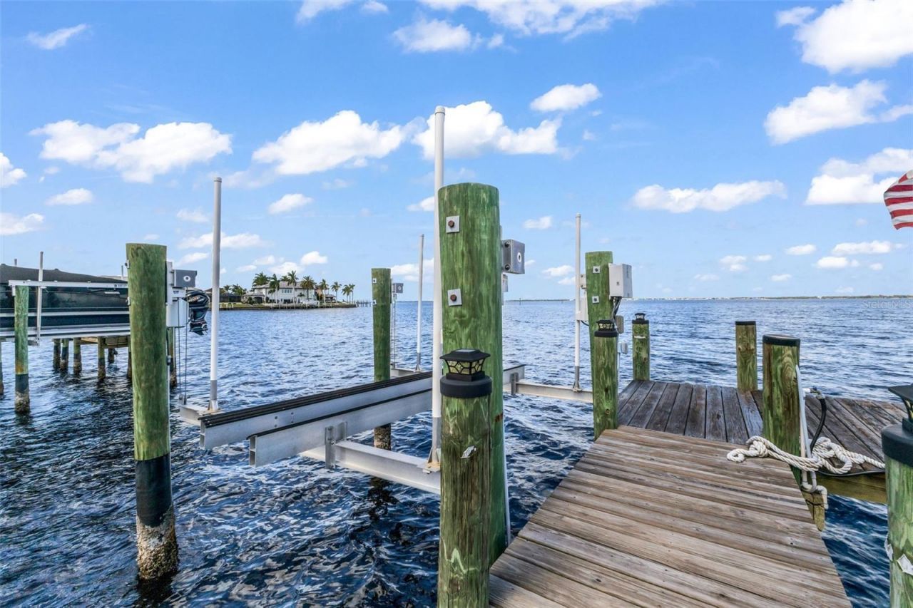 2030 Jamaica Way, Punta Gorda, FL 33950 Photo