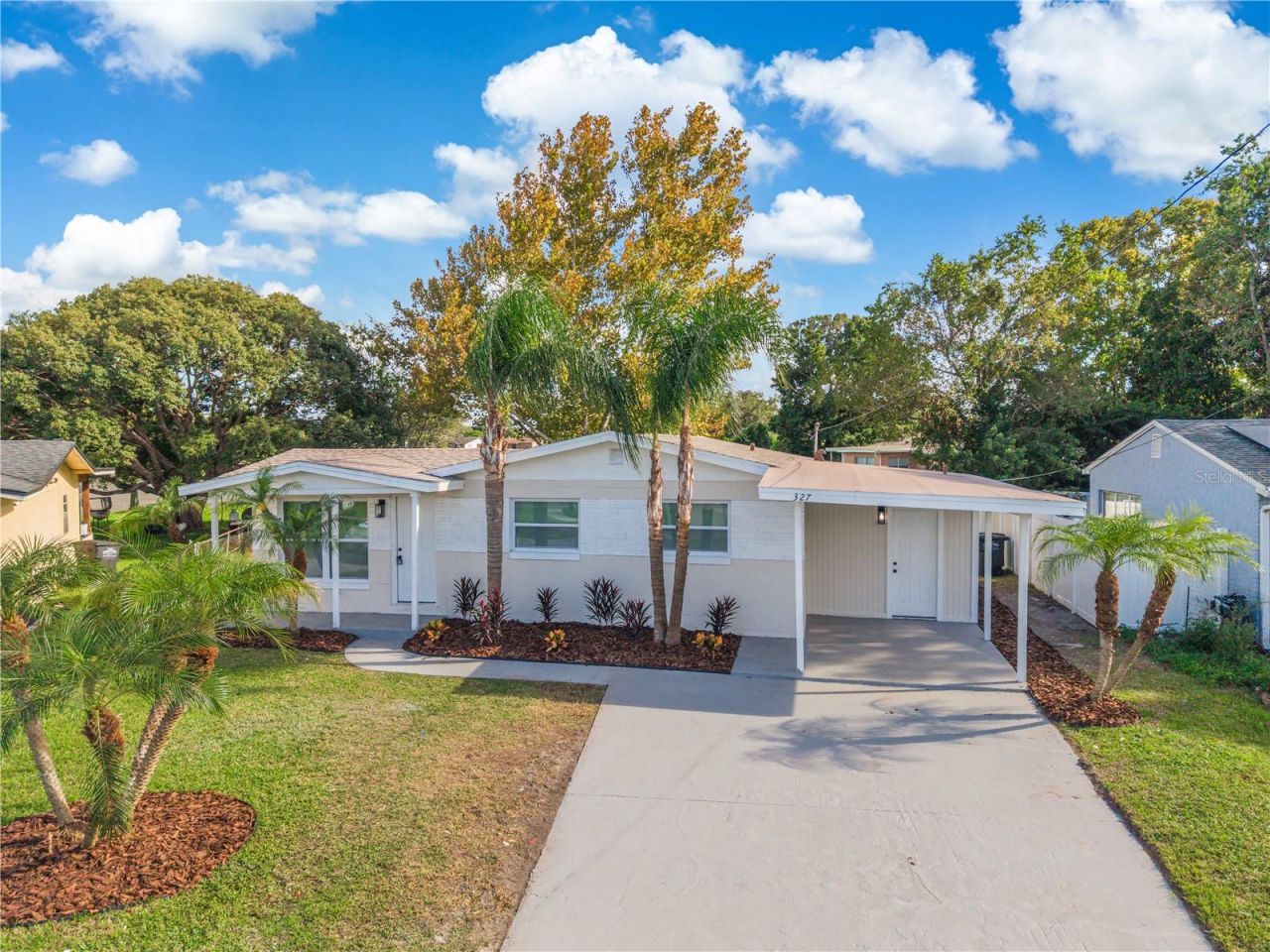 327 Amador Circle , Orlando, FL 32810 Photo