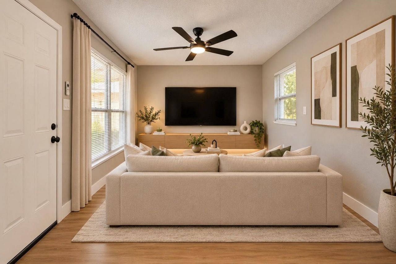 327 Amador Circle , Orlando, FL 32810 Photo