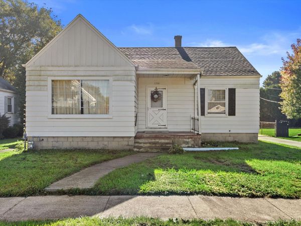 1509 Plainfield Ave, Racine, WI 53403