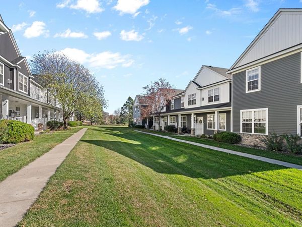 6826 Merrimac Lane N, Maple Grove, MN 55311