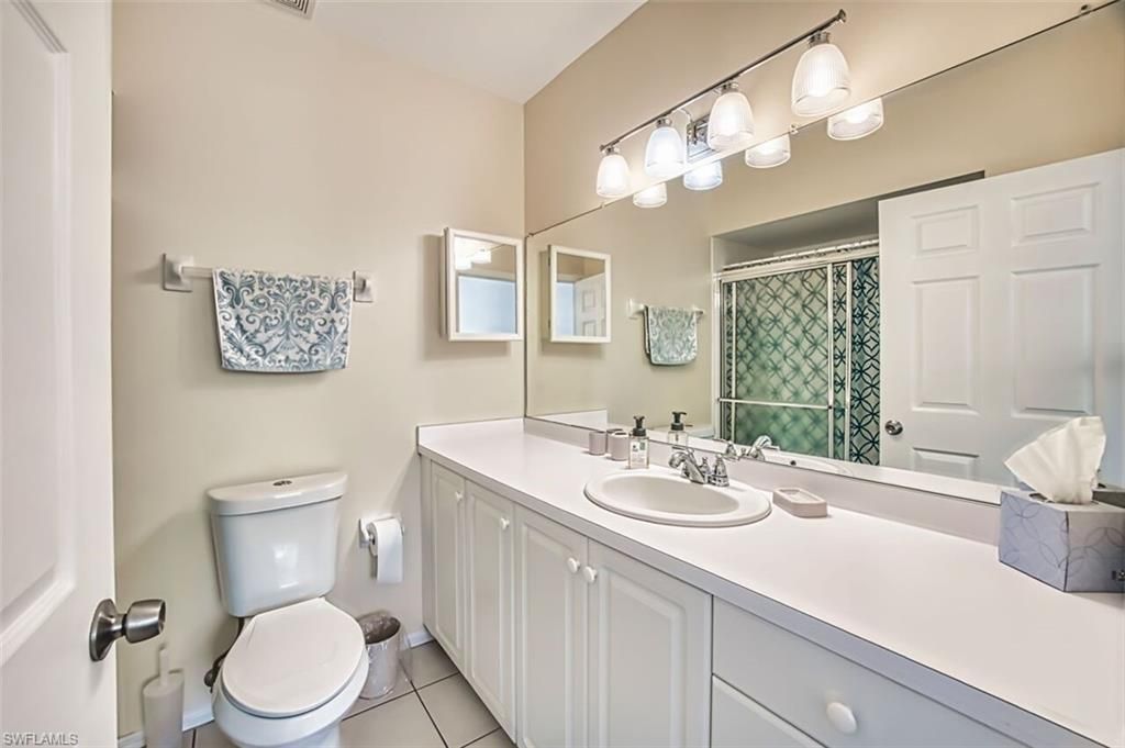 14801 Park Lake Dr , Unit 209, Fort Myers, FL 33919 Photo