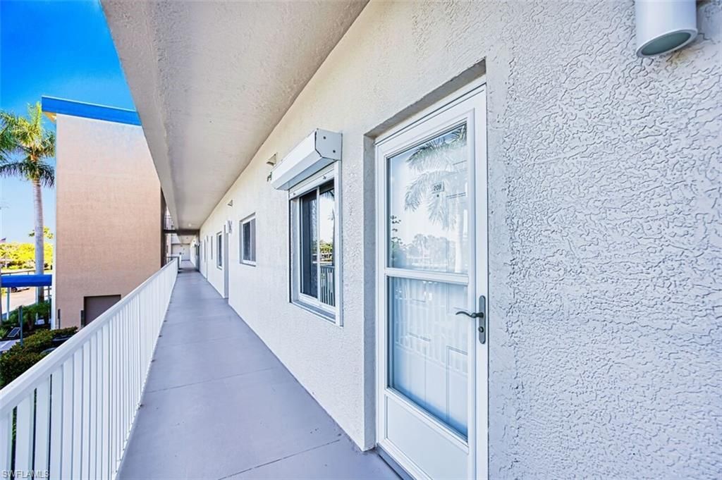 14801 Park Lake Dr , Unit 209, Fort Myers, FL 33919 Photo