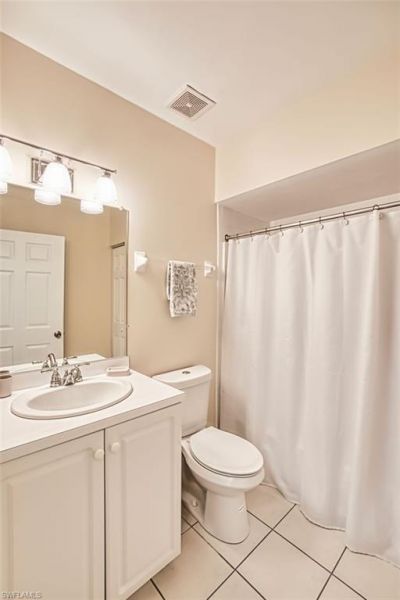 14801 Park Lake Dr , Unit 209, Fort Myers, FL 33919 Photo