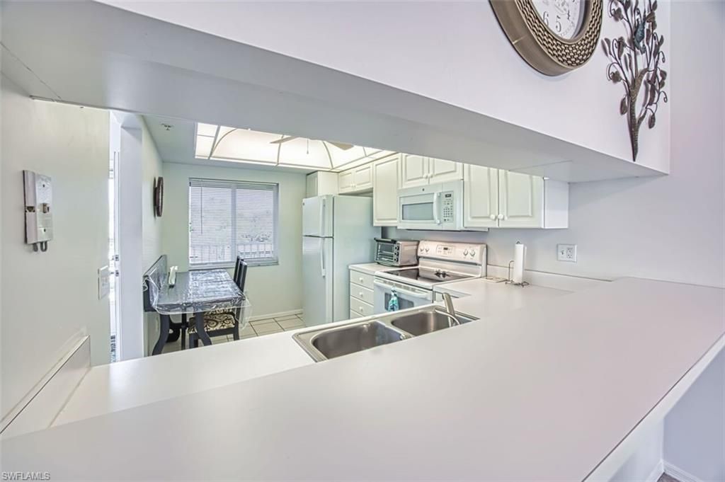 14801 Park Lake Dr , Unit 209, Fort Myers, FL 33919 Photo