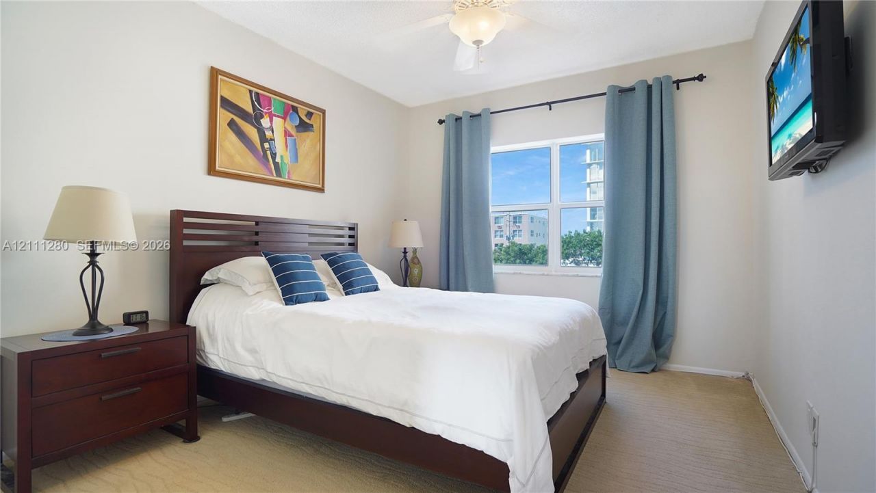 400 N Riverside Dr, Unit 305, Pompano Beach, FL 33062 Photo