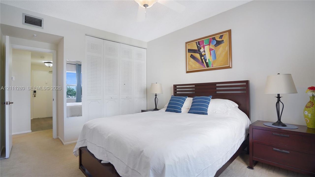 400 N Riverside Dr, Unit 305, Pompano Beach, FL 33062 Photo