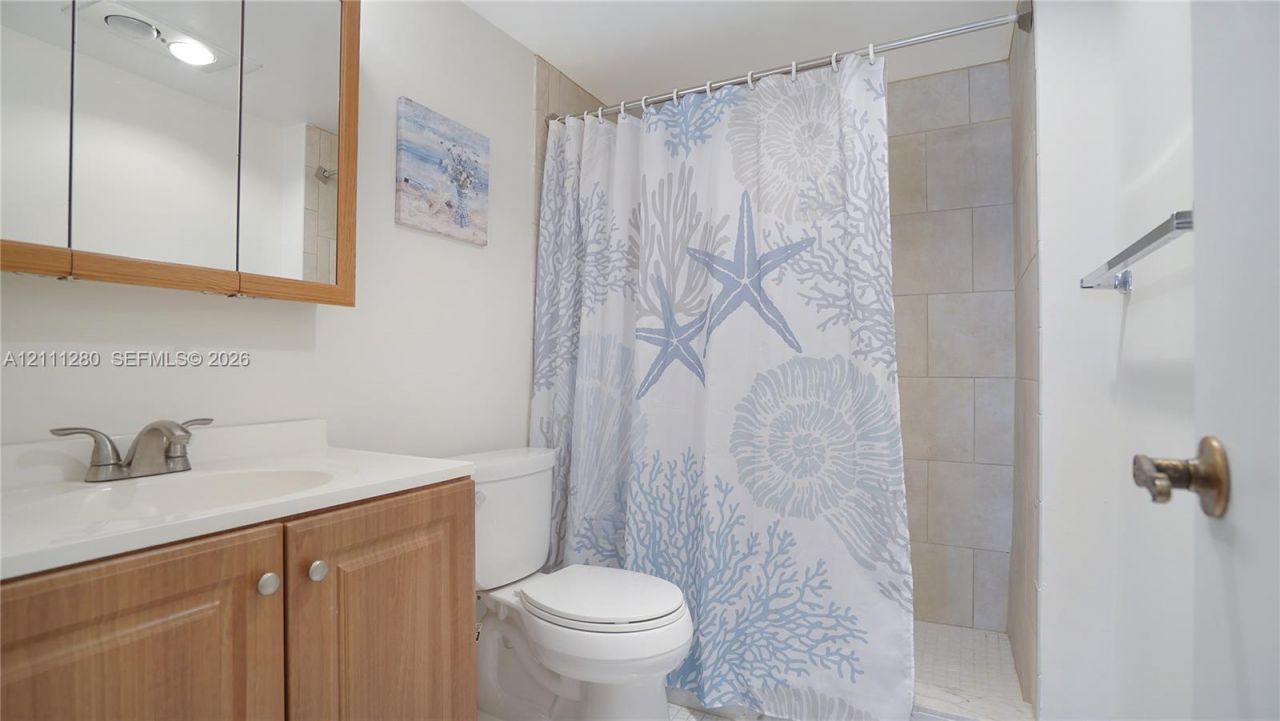 400 N Riverside Dr, Unit 305, Pompano Beach, FL 33062 Photo