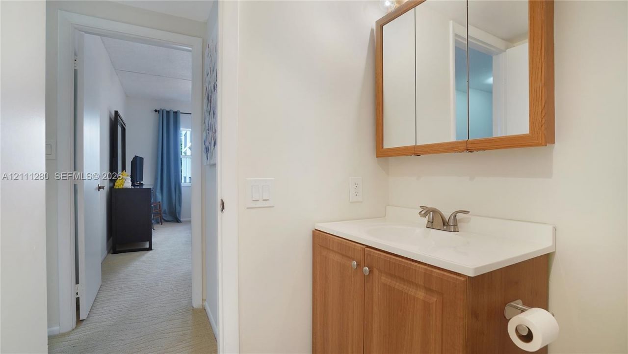 400 N Riverside Dr, Unit 305, Pompano Beach, FL 33062 Photo