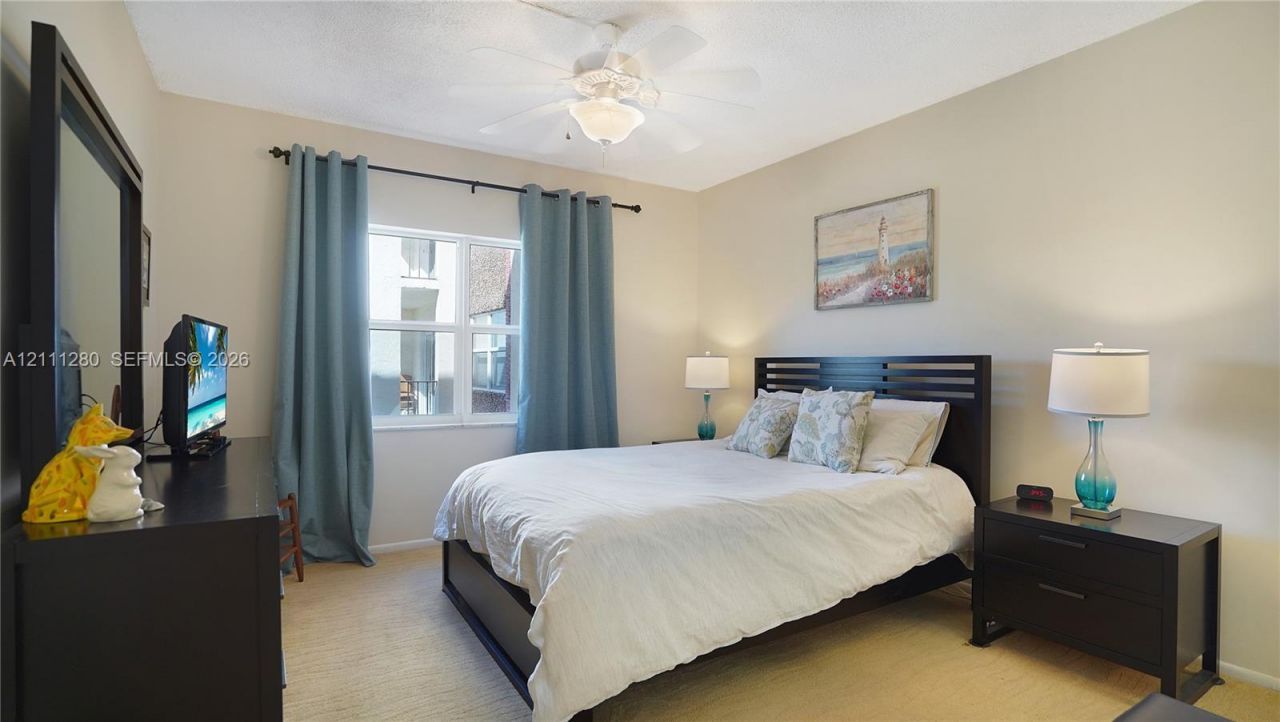 400 N Riverside Dr, Unit 305, Pompano Beach, FL 33062 Photo
