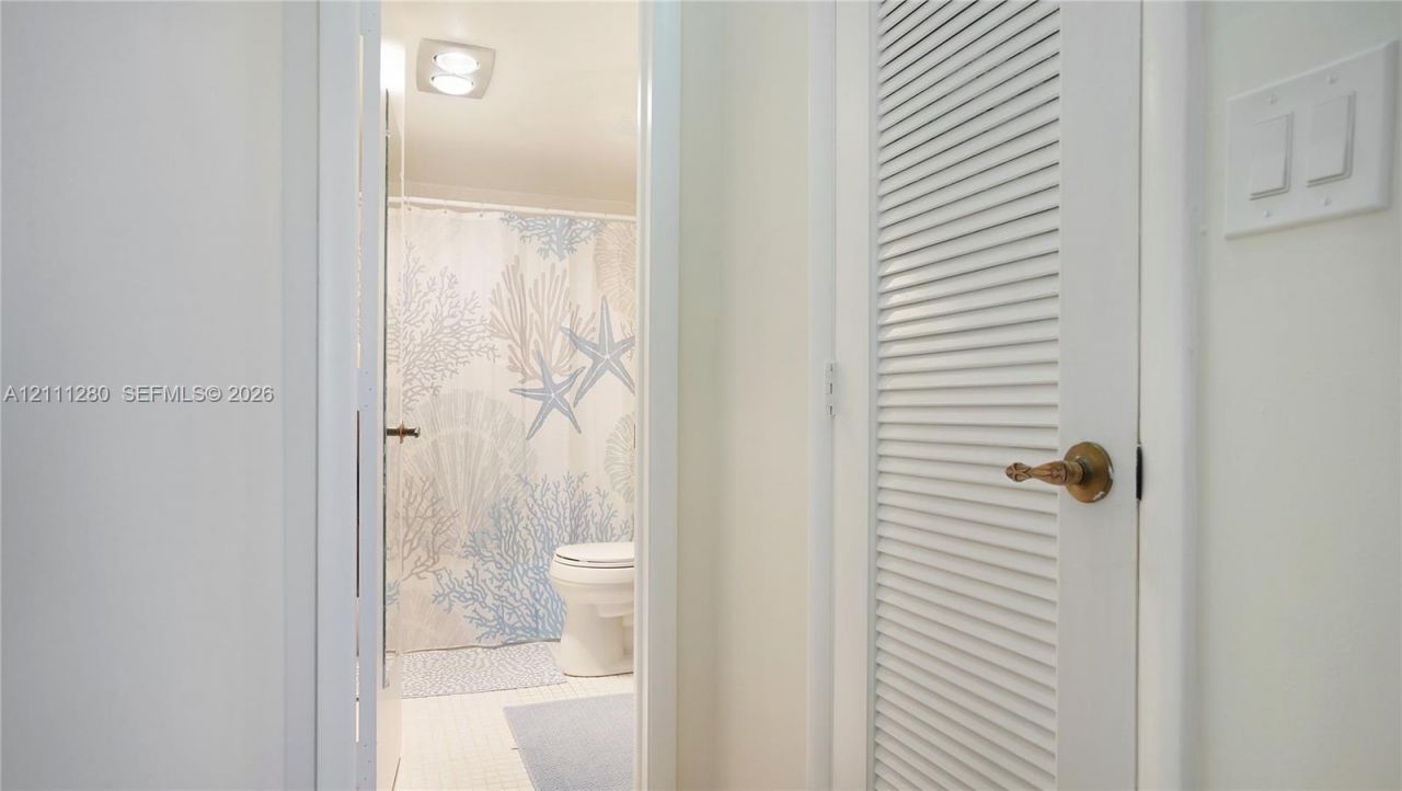 400 N Riverside Dr, Unit 305, Pompano Beach, FL 33062 Photo