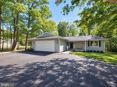 311 YORKTOWN BOULEVARD , LOCUST GROVE, VA 22508