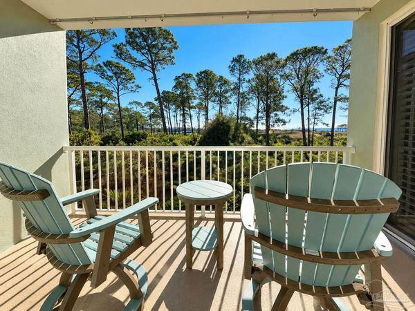 4060 Indigo Dr, Unit 111, Pensacola, FL 32507