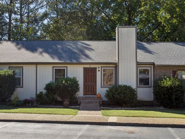 57 James Square , Williamsburg, VA 23185
