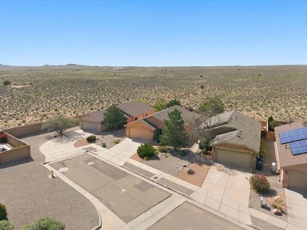 9905 Nacimiento Street NW, Albuquerque, NM 87114