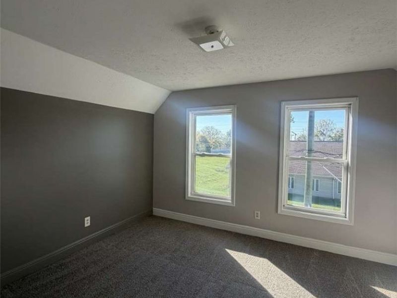 3247 E 90th Street, Cleveland, OH 44104 Photo 14