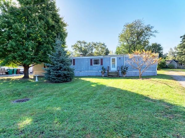 529 E Mesa Drive , Godley, IL 60407
