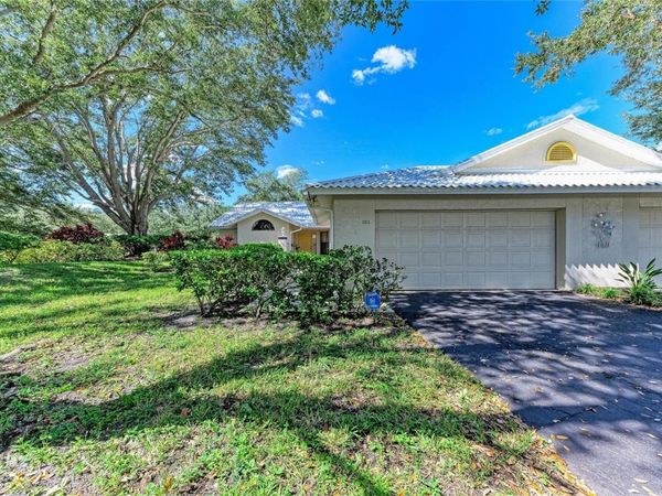 101 SOUTHAMPTON PLACE N, Unit 248, VENICE, FL 34293