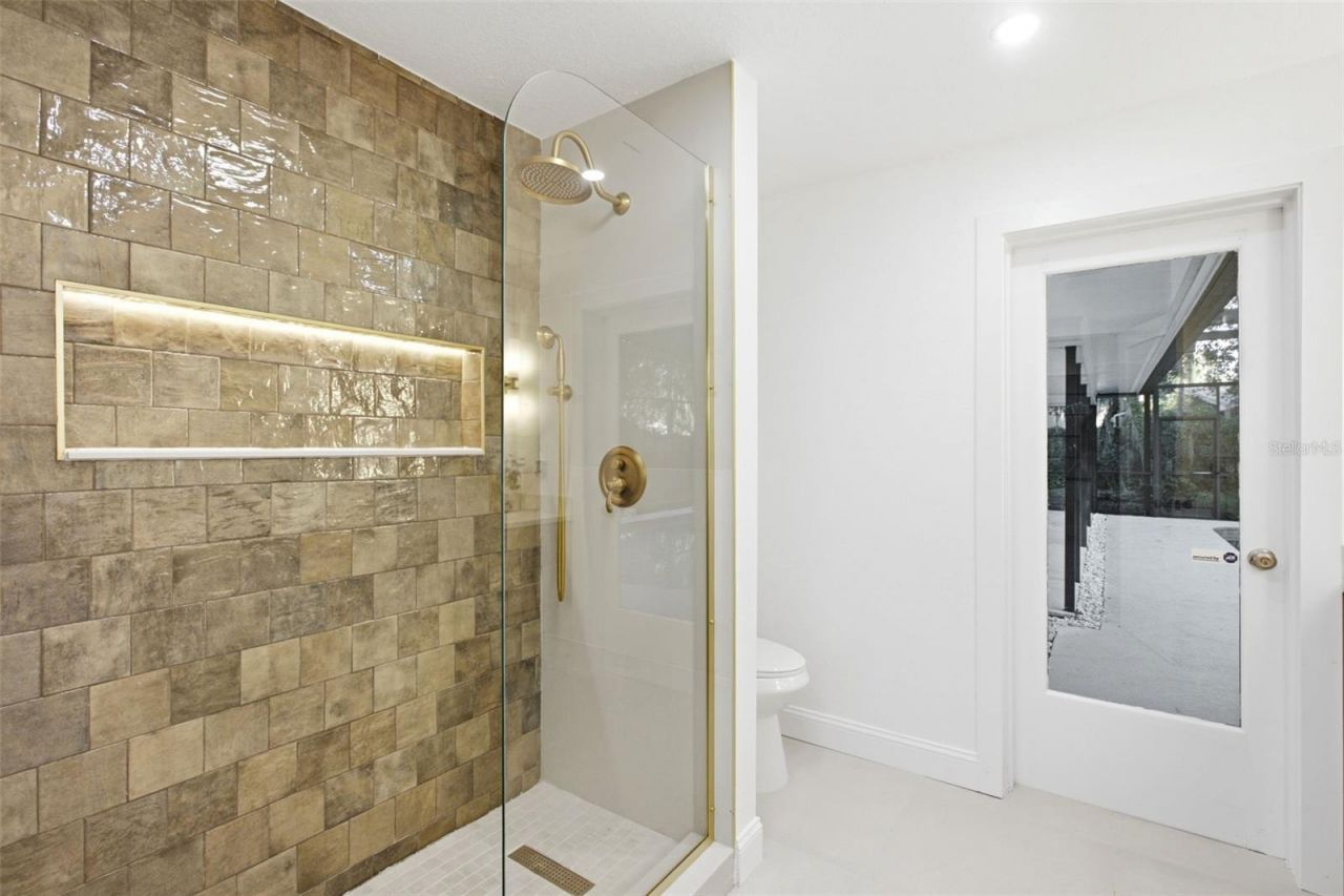 204 W Ridgewood Court , Longwood, FL 32779 Photo
